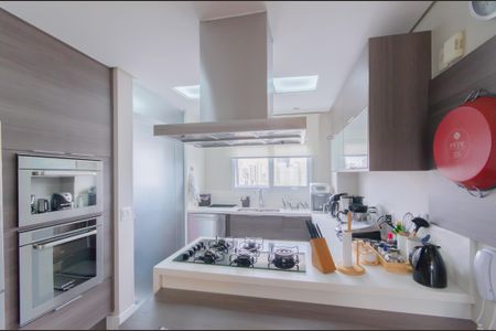 Apartamento à venda com 198m², 3 quartos e 4 vagasCozinha