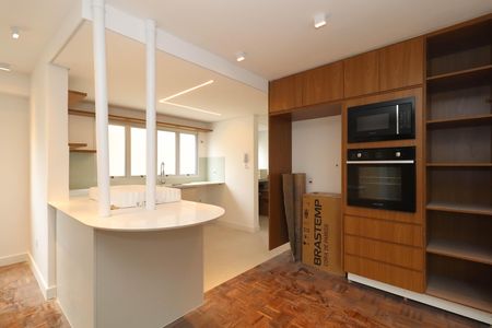 Apartamento à venda com 108m², 2 quartos e 1 vaga