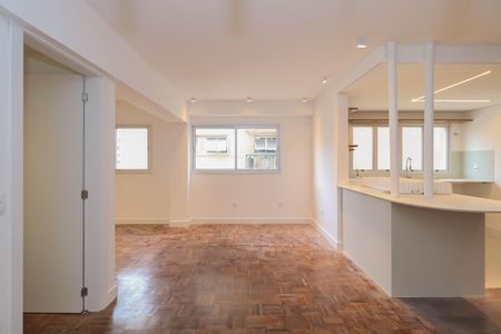 Apartamento à venda com 108m², 2 quartos e 1 vaga