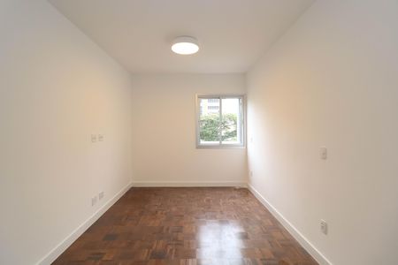 Apartamento à venda com 108m², 2 quartos e 1 vaga