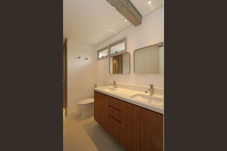 Apartamento à venda com 108m², 2 quartos e 1 vaga