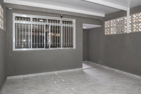 Casa para alugar com 180m², 4 quartos e 2 vagasGaragem para 2 carros