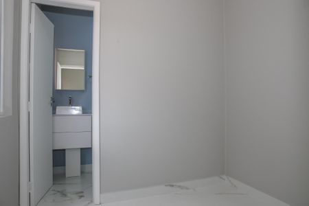 Casa para alugar com 180m², 4 quartos e 2 vagasQuarto e Banheiro de Serviço