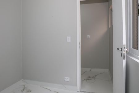 Casa para alugar com 180m², 4 quartos e 2 vagasQuarto e Banheiro de Serviço