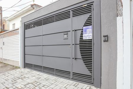 Casa para alugar com 180m², 4 quartos e 2 vagasFachada