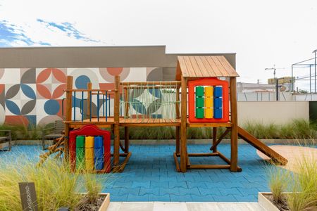 Apartamento para alugar com 105m², 3 quartos e 2 vagas Apartamento para alugar com 105m², 3 quartos e 2 vagasÁrea Comum - Playground