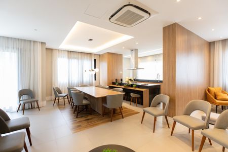 Apartamento para alugar com 105m², 3 quartos e 2 vagas Apartamento para alugar com 105m², 3 quartos e 2 vagasÁrea Comum - Salão de Festas