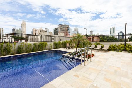 Apartamento para alugar com 105m², 3 quartos e 2 vagas Apartamento para alugar com 105m², 3 quartos e 2 vagasÁrea Comum - Piscina