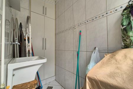Apartamento à venda com 79m², 2 quartos e 1 vagaÁrea de Serviço