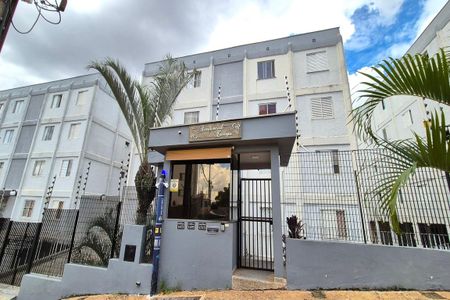 Apartamento à venda com 79m², 2 quartos e 1 vagaFachada e Portaria 