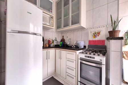 Apartamento à venda com 79m², 2 quartos e 1 vagaCozinha 