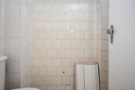 Apartamento para alugar com 70m², 2 quartos e sem vagabanheiro de serviço