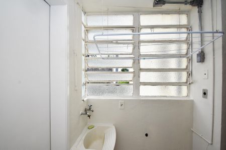 Apartamento para alugar com 70m², 2 quartos e sem vagalavanderia