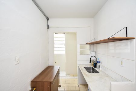 Apartamento para alugar com 70m², 2 quartos e sem vagacozinha