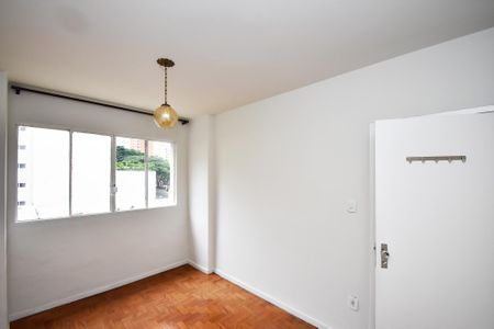 Apartamento para alugar com 70m², 2 quartos e sem vagaquarto 2