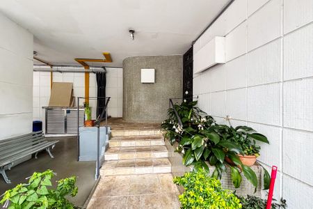 Apartamento para alugar com 70m², 2 quartos e sem vagahall de entrada