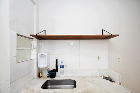 Apartamento para alugar com 70m², 2 quartos e sem vagacozinha