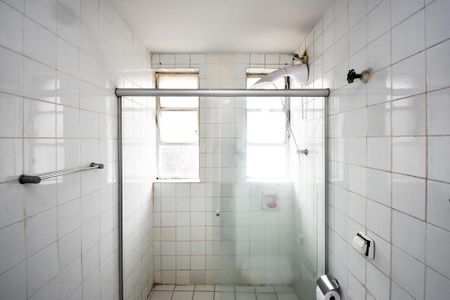 Apartamento para alugar com 70m², 2 quartos e sem vagabanheiro