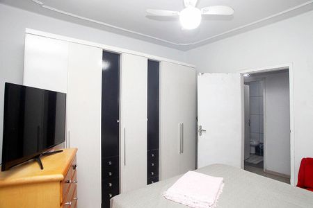 Quarto 1 de apartamento à venda com 3 quartos, 100m² em Farroupilha, Porto Alegre