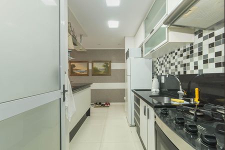 Apartamento à venda com 64m², 2 quartos e 1 vaga Apartamento à venda com 64m², 2 quartos e 1 vagaCozinha
