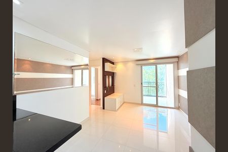 Sala de apartamento para alugar com 2 quartos, 64m² em Jardim Aeroporto, São Paulo