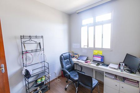 Apartamento para alugar com 75m², 3 quartos e 2 vagas Apartamento para alugar com 75m², 3 quartos e 2 vagasQuarto 3