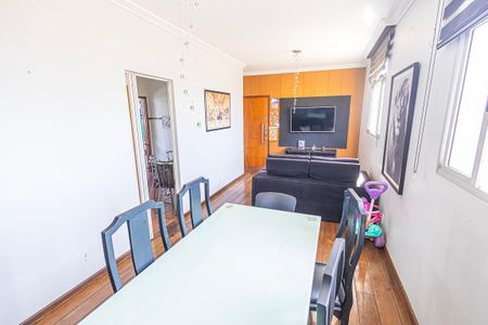 Apartamento para alugar com 75m², 3 quartos e 2 vagasSala