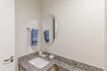 Studio para alugar com 27m², 1 quarto e sem vaga Studio para alugar com 27m², 1 quarto e sem vagaBanheiro