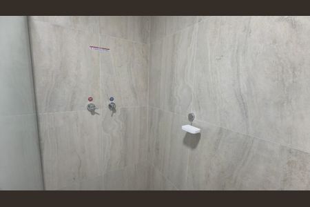 Apartamento para alugar com 46m², 1 quarto e sem vaga Apartamento para alugar com 46m², 1 quarto e sem vagaBanheiro
