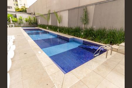 Apartamento para alugar com 20m², 1 quarto e sem vaga Apartamento para alugar com 20m², 1 quarto e sem vagaÁrea comum - Piscina