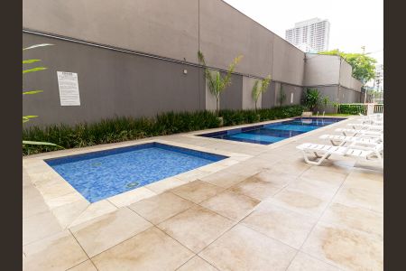 Apartamento para alugar com 20m², 1 quarto e sem vaga Apartamento para alugar com 20m², 1 quarto e sem vagaÁrea comum - Piscina