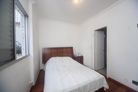 Apartamento para alugar com 95m², 3 quartos e 2 vagassuite