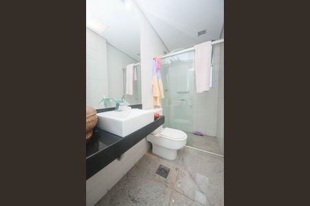 Apartamento para alugar com 95m², 3 quartos e 2 vagasBanheiro Social