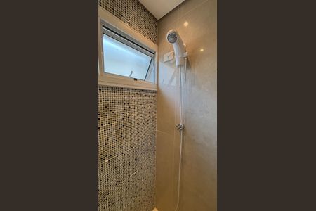 Casa à venda com 300m², 3 quartos e 6 vagasBanheiro da Suíte 3