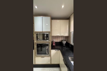 Casa à venda com 300m², 3 quartos e 6 vagasCozinha