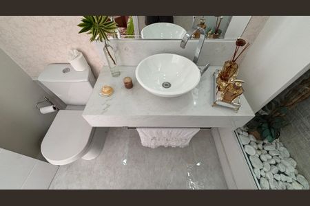 Casa à venda com 300m², 3 quartos e 6 vagasLavabo