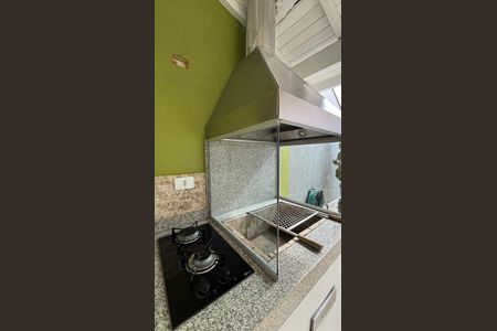 Casa à venda com 300m², 3 quartos e 6 vagasQuintal