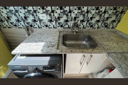 Casa à venda com 300m², 3 quartos e 6 vagasÁrea de Serviço