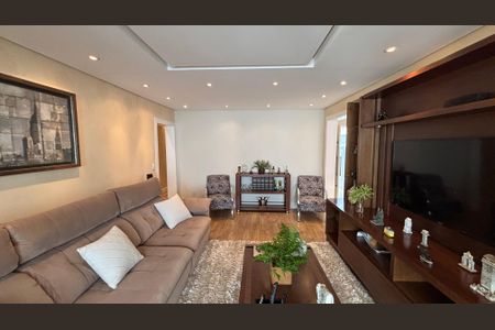 Casa à venda com 300m², 3 quartos e 6 vagasSala - Sala de Estar