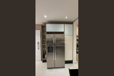 Casa à venda com 300m², 3 quartos e 6 vagasCozinha