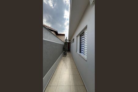 Casa à venda com 300m², 3 quartos e 6 vagasCorredor