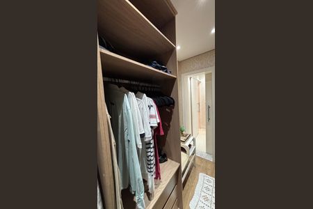 Casa à venda com 300m², 3 quartos e 6 vagasCloset da Suíte 1