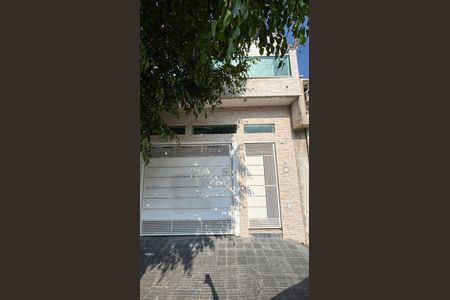 Casa à venda com 300m², 3 quartos e 6 vagasFachada