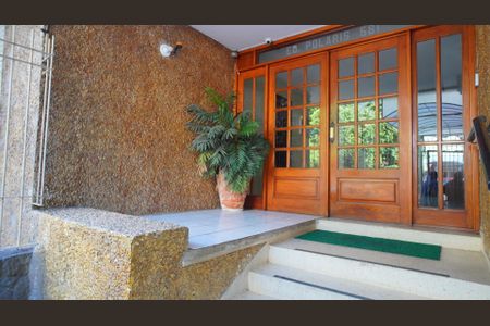 Studio para alugar com 28m², 1 quarto e sem vaga Studio para alugar com 28m², 1 quarto e sem vagaHall de entrada