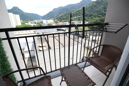 Varanda de apartamento à venda com 2 quartos, 45m² em Jacarepaguá, Rio de Janeiro