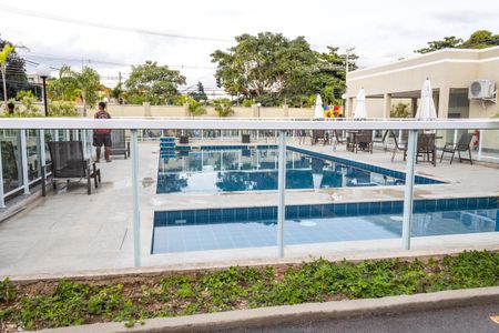 Apartamento para alugar com 80m², 2 quartos e 1 vagaÁrea comum - Piscina