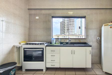 Apartamento para alugar com 80m², 2 quartos e 2 vagasCozinha 