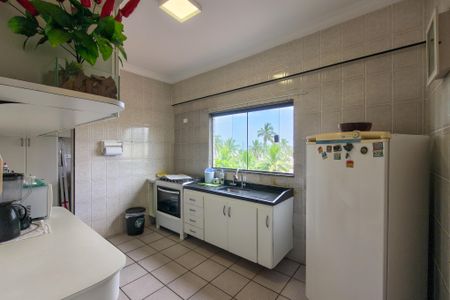 Apartamento para alugar com 80m², 2 quartos e 2 vagasCozinha 