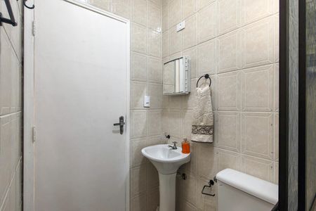 Apartamento para alugar com 80m², 2 quartos e 2 vagasBanheiro da Suíte