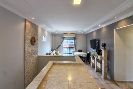 Apartamento para alugar com 80m², 2 quartos e 2 vagasSala